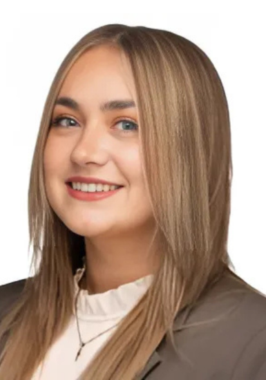 Chloe Storton - Event Manager